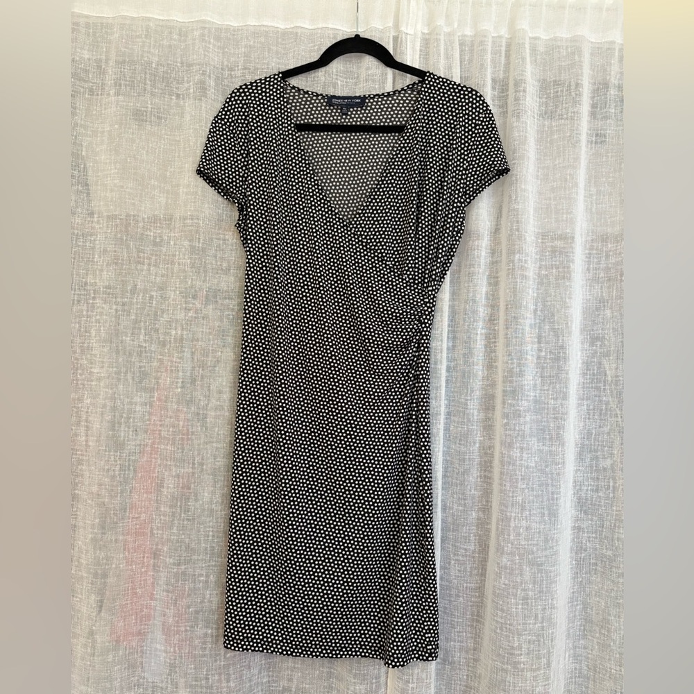 Jones New York Black and White Wrap Midi Dress Petite